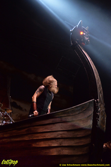Amon Amarth - DCU Center Worcester, MA October 2016 | Photos by Lisa Schuchmann