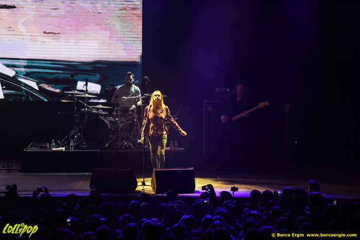 Anathema - Volkswagen Arena Istanbul, Turkey December 2017 | Photos by Burcu Ergin