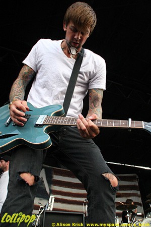 Angels and Airwaves - Warped Tour Milwaukee, WI July 2008 | Photos by Alison Krick