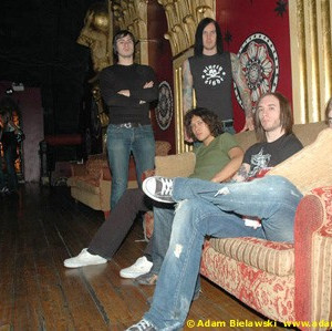 As I Lay Dying - Group Shots Chicago, IL December 2005 | Photos by Adam Bielawski