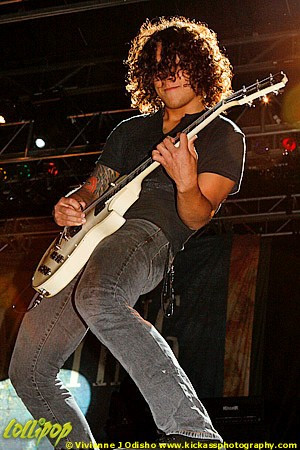 As I Lay Dying - Sounds of The Underground Tinley Park, IL July 2006 | Photos by Vivianne J Odisho