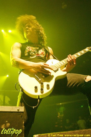 As I Lay Dying - Taste of Chaos Lowell, MA March 2006 | Photos by Carl Peer