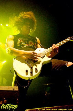 As I Lay Dying - Taste of Chaos Lowell, MA March 2006 | Photos by Carl Peer