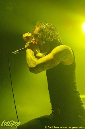 As I Lay Dying - Taste of Chaos Lowell, MA March 2006 | Photos by Carl Peer