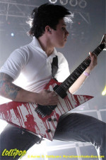Atreyu - House of Blues Anaheim, CA February 2005 | Photos by Aaron D. Settipane