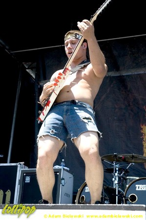 Atreyu - Ozzfest Tinley Park, IL July 2006 | Photos by Adam Bielawski