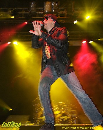 Avenged Sevenfold - Dunkin Donuts Center Providence, RI April 2006 | Photos by Carl Peer