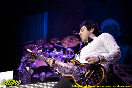 Avenged Sevenfold - Oracle Arena Oakland, CA February 2009 | Photos by Raymond Ahner