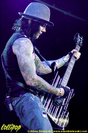Avenged Sevenfold - Ozzfest Tinley Park, IL July 2006 | Photos by Adam Bielawski