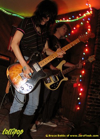 Bad Wizard - O'Brien's Pub Allston, MA August 2004 | Photos by Bruce Bettis