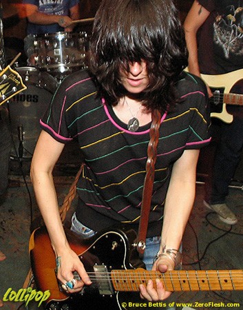 Bad Wizard - O'Brien's Pub Allston, MA August 2004 | Photos by Bruce Bettis