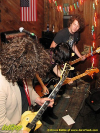 Bad Wizard - O'Brien's Pub Allston, MA August 2004 | Photos by Bruce Bettis