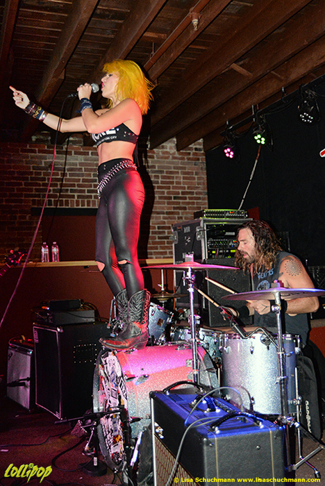 Barb Wire Dolls - Thunder Road Boston, MA November 2017 | Photos by Lisa Schuchmann