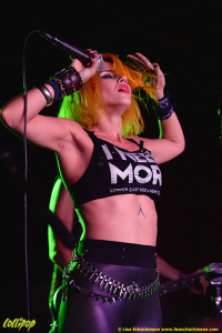 Barb Wire Dolls - Thunder Road Boston, MA November 2017 | Photos by Lisa Schuchmann