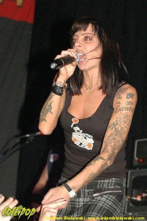 Bif Naked - Durty Nellies Palatine, IL November 2005 | Photos by Adam Bielawski