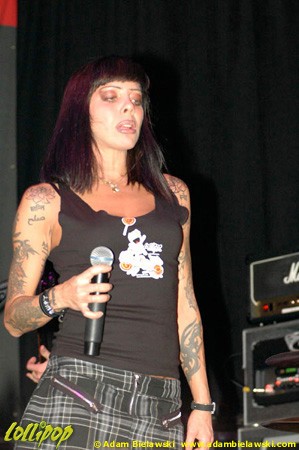 Bif Naked - Durty Nellies Palatine, IL November 2005 | Photos by Adam Bielawski