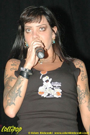 Bif Naked - Durty Nellies Palatine, IL November 2005 | Photos by Adam Bielawski