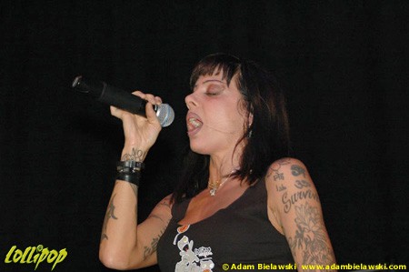 Bif Naked - Durty Nellies Palatine, IL November 2005 | Photos by Adam Bielawski