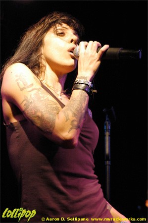 Bif Naked - The Viper Room, West Hollywood, CA November 2005 | Photos by Aaron D. Settipane