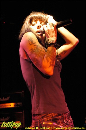Bif Naked - The Viper Room, West Hollywood, CA November 2005 | Photos by Aaron D. Settipane