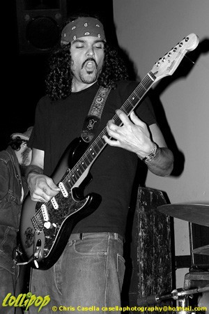Brant Bjork - Skullys Music Diner Columbus, OH June 2005 | Photos by Chris Casella