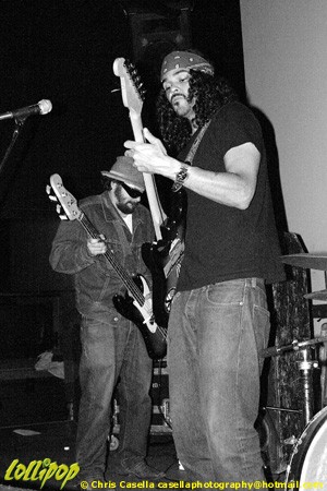 Brant Bjork - Skullys Music Diner Columbus, OH June 2005 | Photos by Chris Casella