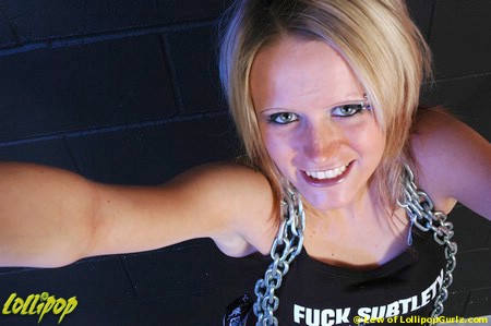 Bre | In Chains | Photos by Lew Vividere