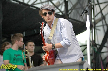 Broken Social Scene - Lollapalooza Chicago, IL August 2006 | Photos by Adam Bielawski