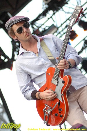 Broken Social Scene - Lollapalooza Chicago, IL August 2006 | Photos by Adam Bielawski
