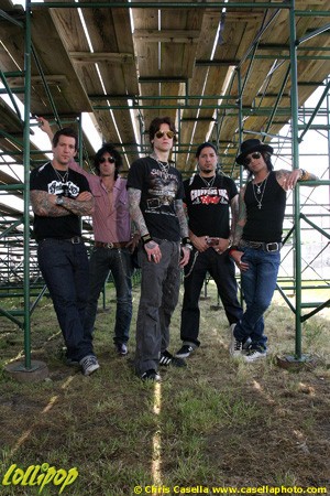 Buckcherry - Group and Portrait Shots May 2007 | Photos by Chris Casella