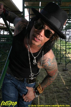 Buckcherry - Group and Portrait Shots May 2007 | Photos by Chris Casella