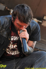 Candlelight Red - Rockstar Uproar Fest2 Mansfield, MA August 2012 | Photos by Burcu Ergin