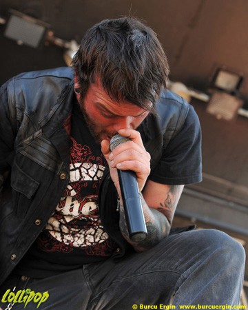 Candlelight Red - Rockstar Uproar Fest2 Mansfield, MA August 2012 | Photos by Burcu Ergin