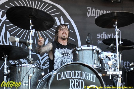 Candlelight Red - Rockstar Uproar Fest2 Mansfield, MA August 2012 | Photos by Burcu Ergin