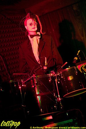 Captured By Robots - Rex's Bar West Chester, PA May 2006 | Photos by Anthony Thompson