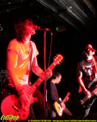 Dead To Me - Axis Boston, MA November 2006 | Photos by Stefanie McBride