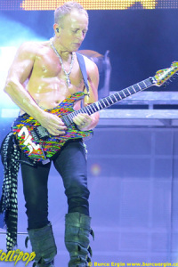 Def Leppard - Hellfest Clisson, France June 2013 | Photos by Burcu Ergin
