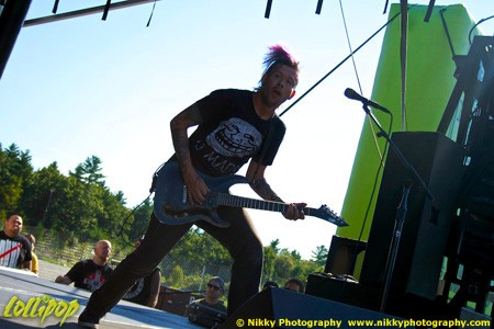 Deuce - Rockstar Uproar Fest Mansfield, MA August 2012 | Photos by Nikky Photography