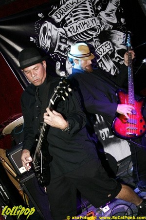 Drunkin Punkin Idiots - Shakedown Bar San Diego, CA December 2012 | Photos by akaFotogirl