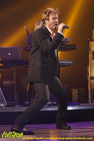 Duran Duran - Veterans Memorial Columbus, OH March 2005 | Photos by Chris Casella