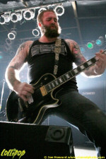 Every Time I Die - Pop's Sauget, IL February 2006 | Photos by Joe Howard