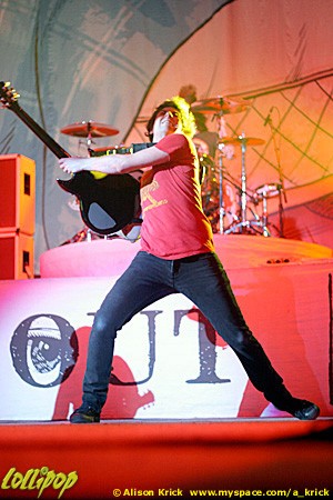 Fall Out Boy - U.S. Cellular Arena Milwaukee, WI April 2006 | Photos by Alison Krick