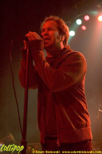 Finger Eleven - Congress Theater Chicago, IL January 2007 | Photos by Adam Bielawski