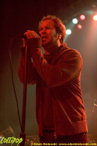 Finger Eleven - Congress Theater Chicago, IL January 2007 | Photos by Adam Bielawski