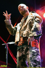 Five Finger Death Punch - Rock 'N Derby Schaghticoke, NY May 2016 | Photos by Lisa Schuchmann