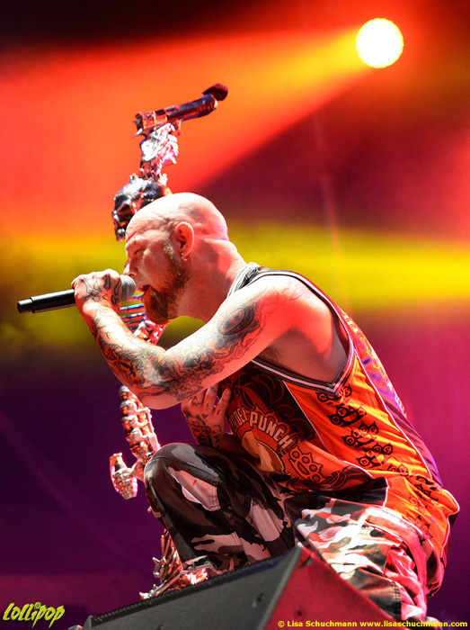 Five Finger Death Punch - Rock 'N Derby Schaghticoke, NY May 2016 | Photos by Lisa Schuchmann