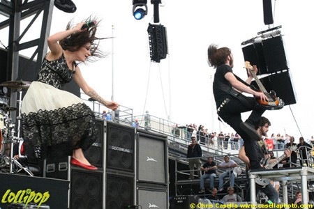Flyleaf - Rock on the Range Columbus, OH May 2009 | Photos by Chris Casella