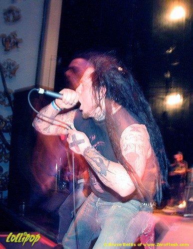 Found Dead Hanging - New England Metal and Hardcore Festival 2004 | Photos by Bruce Bettis