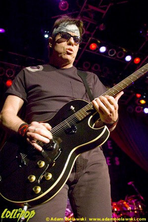 George Thorogood - House of Blues Chicago, IL July 2006 | Photos by Adam Bielawski
