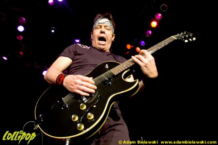 George Thorogood - House of Blues Chicago, IL July 2006 | Photos by Adam Bielawski
